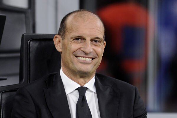 Milan, Pellegatti sul futuro di Allegri: “Rimarrà solo in un caso”