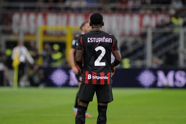 Milan, Estupinan è la mossa a sorpresa di Allegri?