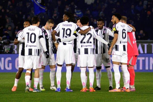 Anche la Juventus rivoluziona la dirigenza: via Comolli