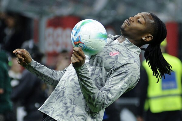 Milan, è un nuovo Leao: meno dribbling più gol