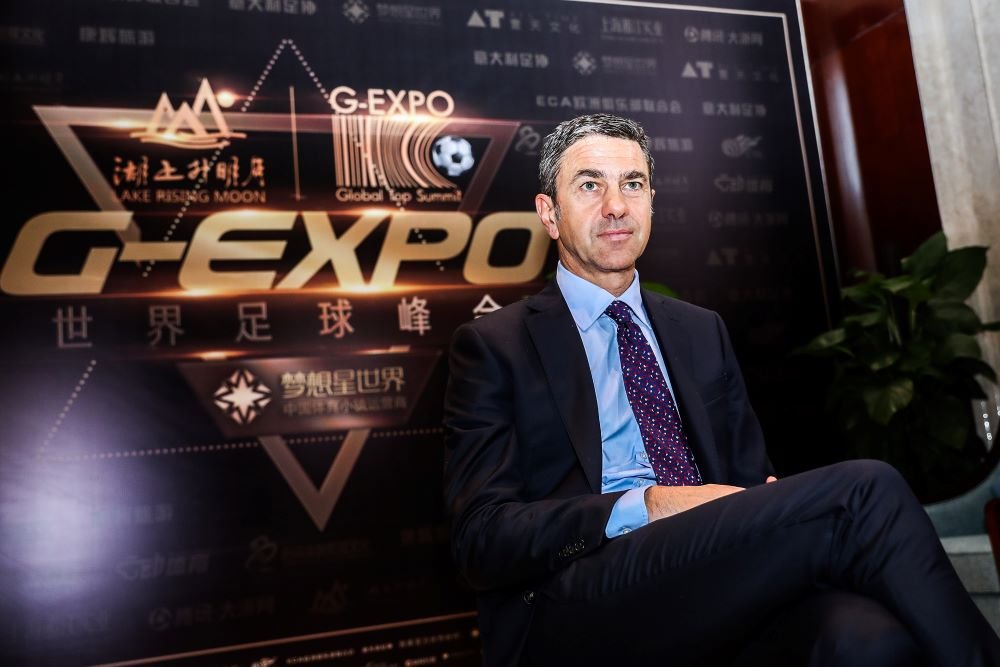 Milan, Costacurta: “Io in società? Mai chiuso la porta, ma non credo avverrà”