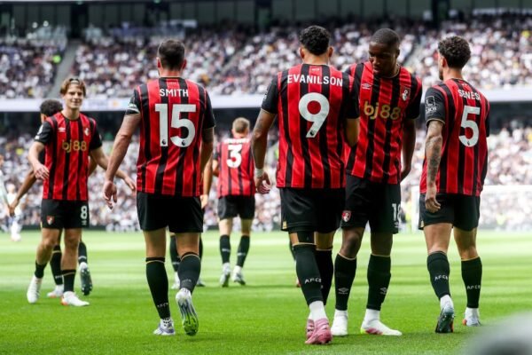 Bournemouth, Rose sul Milan: “Emozione speciale, ma in casa nostra dobbiamo vincere”
